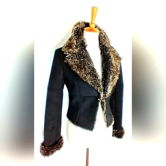 Express Jackets & Blazers - FAUX SHEARLING CROP JACKET
